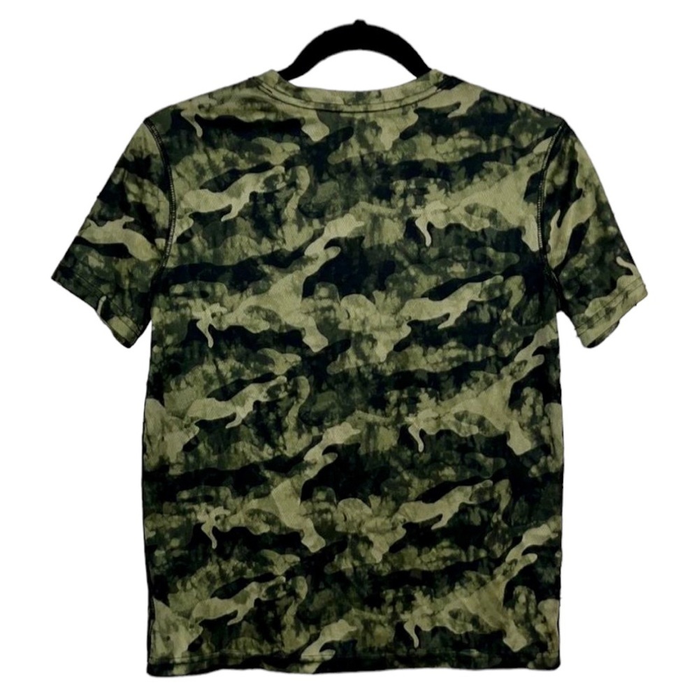 Old Navy Camouflage T-shirt